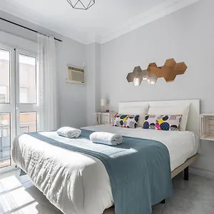 Pureza Dreams De Oasis En Triana Apartamento Sevilla