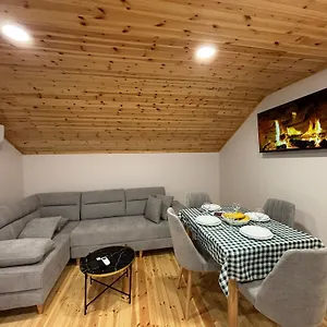 https://apt-charming-two-bedroom-loft-06.hotels-in-tirana.com