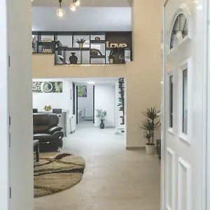 https://victoria-duplex-apartament.bucharesthotelsnow.com